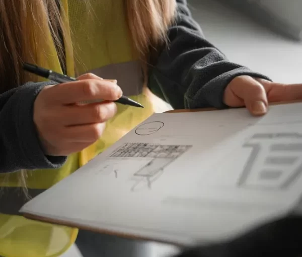 Licencias de construccion y asesoria inmobiliaria